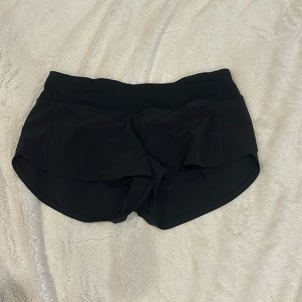 Lululemon hottie hot